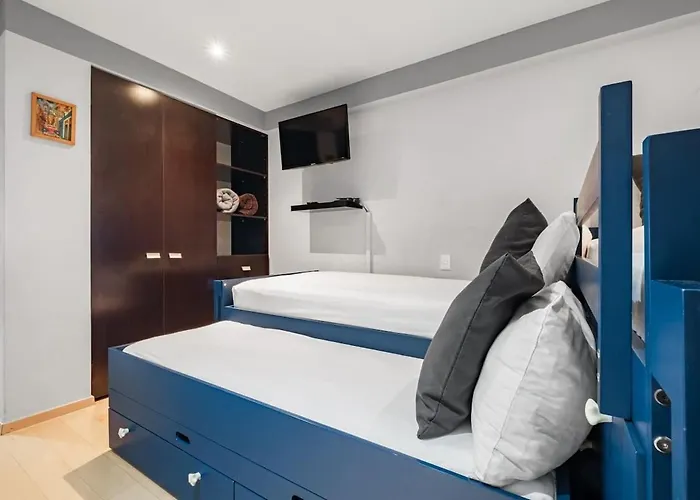 Polanco 2br Skyline Balcony Gym & Sauna
